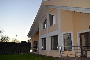 Чичо Томовата колиба, Велика